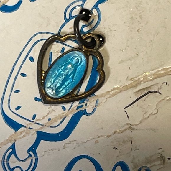RARE new on original card Vintage 50s Virgin Mary Sterling Watch Charm - Picture 2 of 3